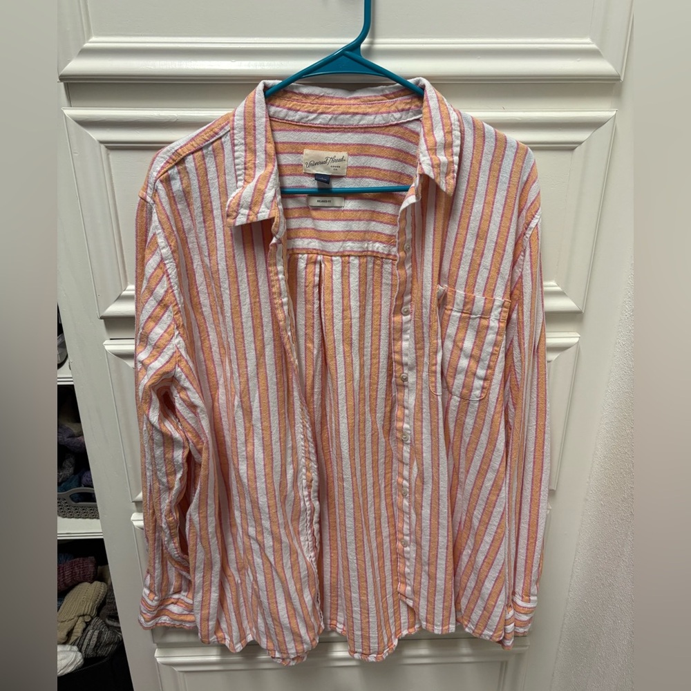 Universal Thread Women’s Casual Orange and White Striped Shirt Linen blend